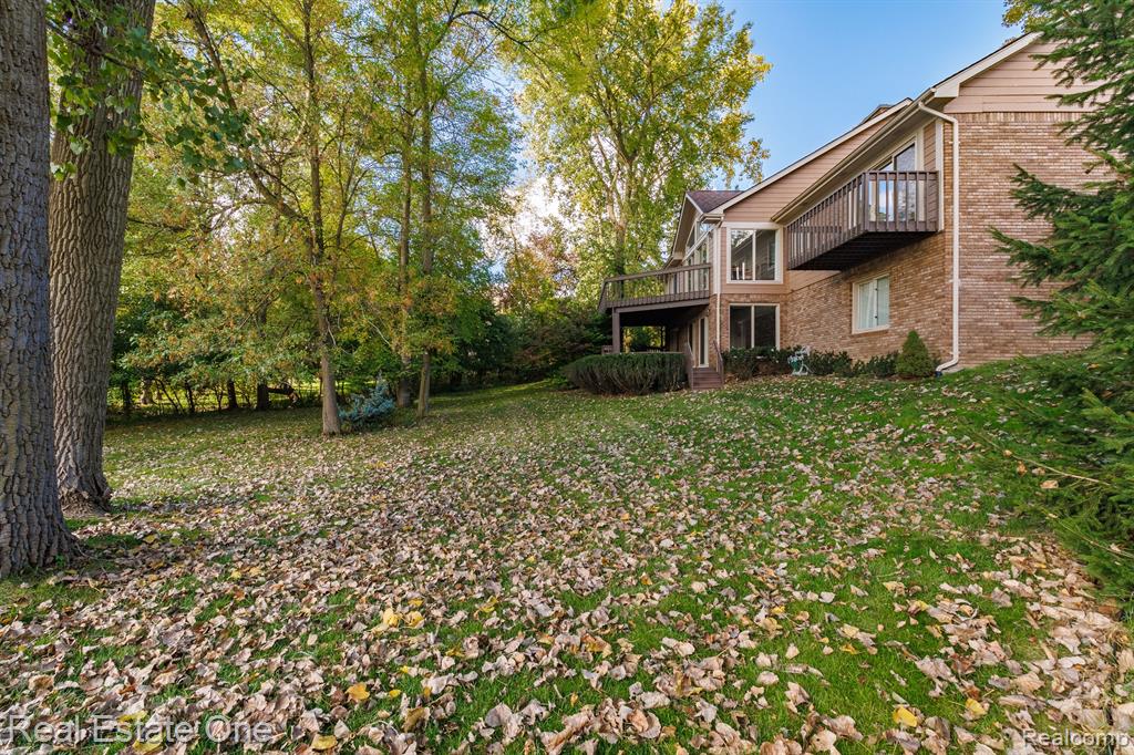 4342 MEADOW Lane, Orchard Lake Village, MI 48323 — Photo 6