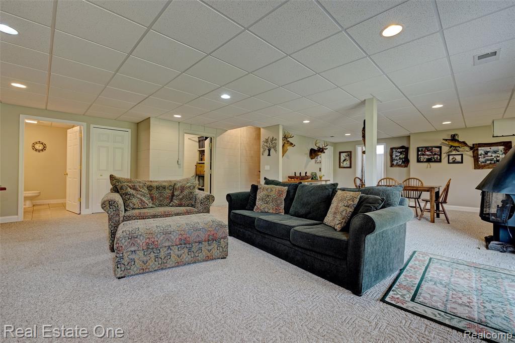 5899 Cobblestone Drive, Almont, MI 48461 — Photo 24