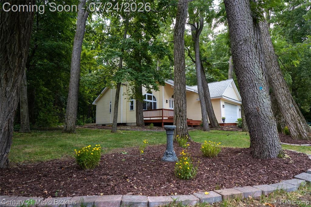 15117 Locust Grove Drive, Byron, MI 48418 — Photo 3