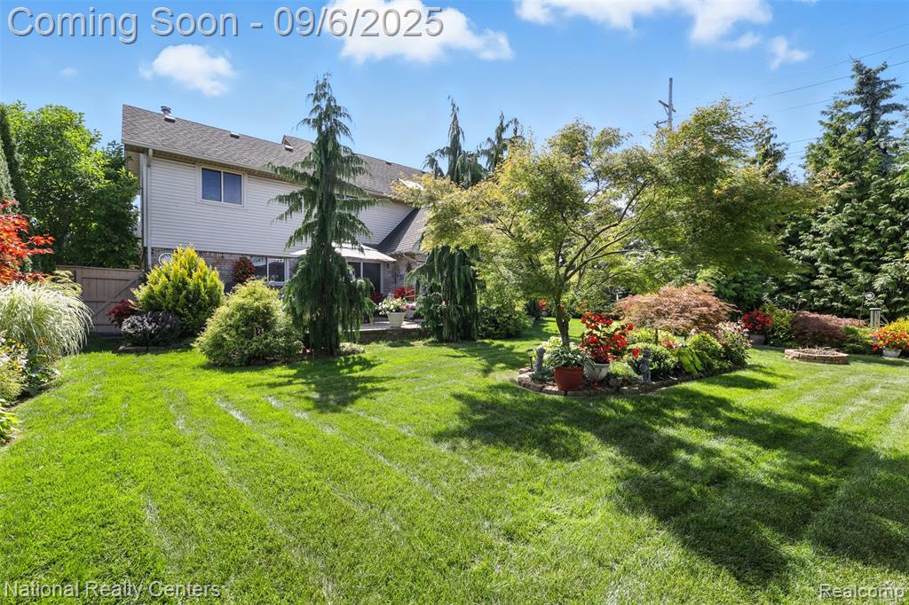 46674 Snowbird Drive, Macomb, MI 48044 — Photo 44