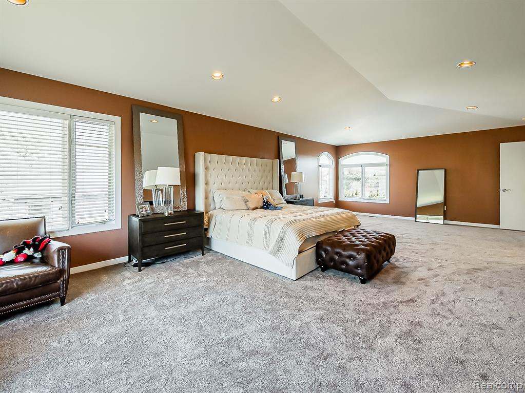 6310 Branford Drive, West Bloomfield, MI — Photo 45
