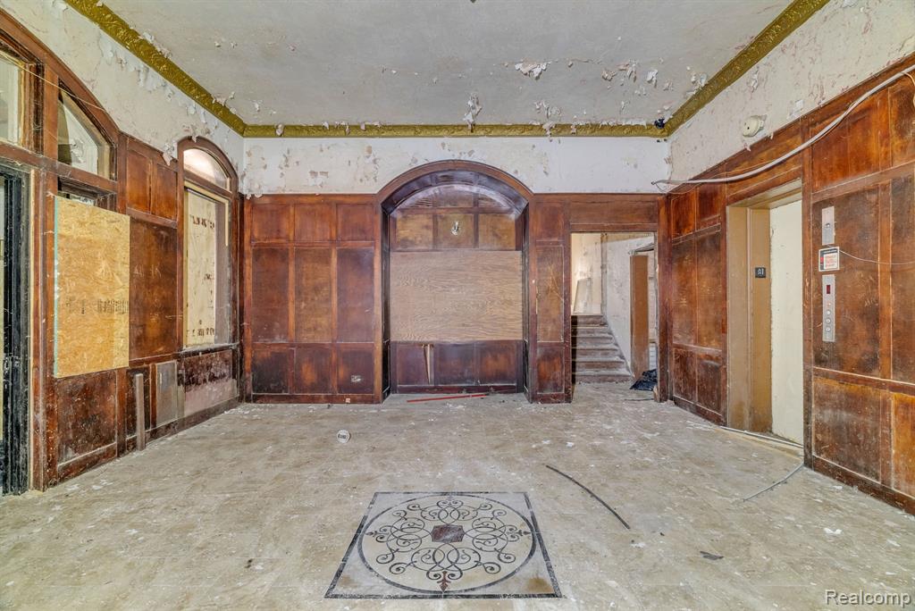 725 Whitmore Road, Detroit, MI 48203 — Photo 9