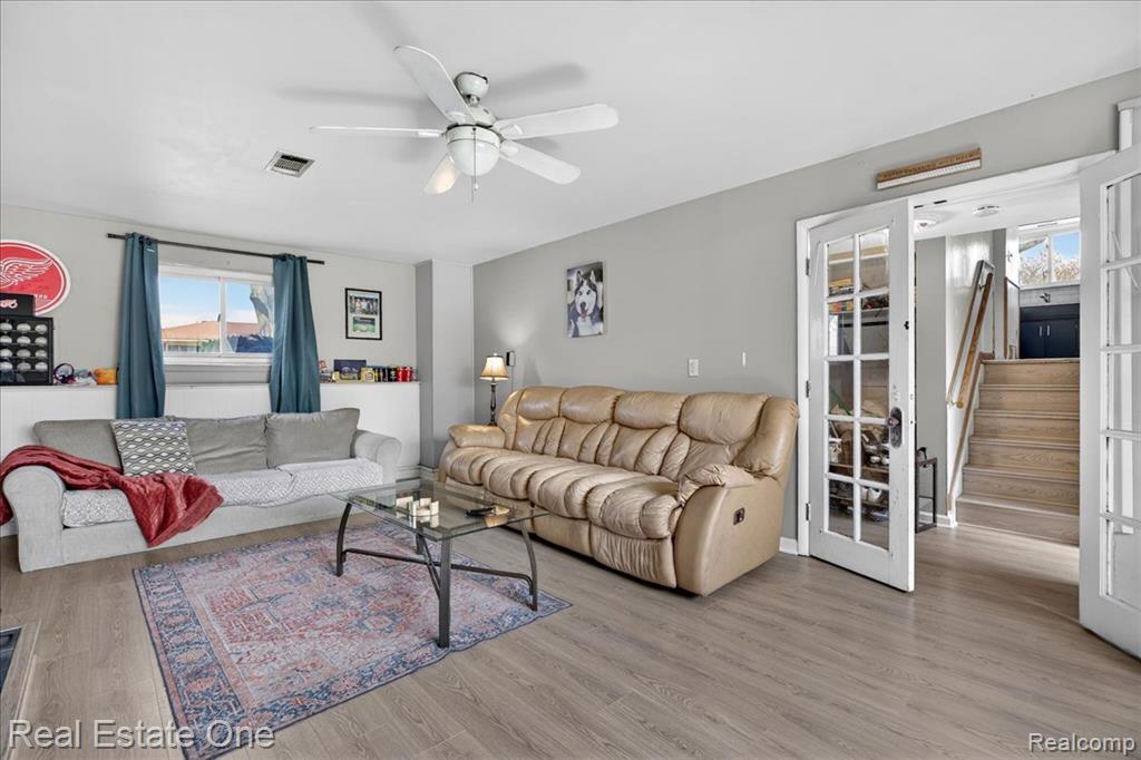 13262 Carol Avenue, Warren, MI 48088 — Photo 24