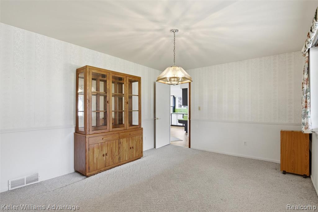 7670 7 Mile Road, Northville, MI, 48167