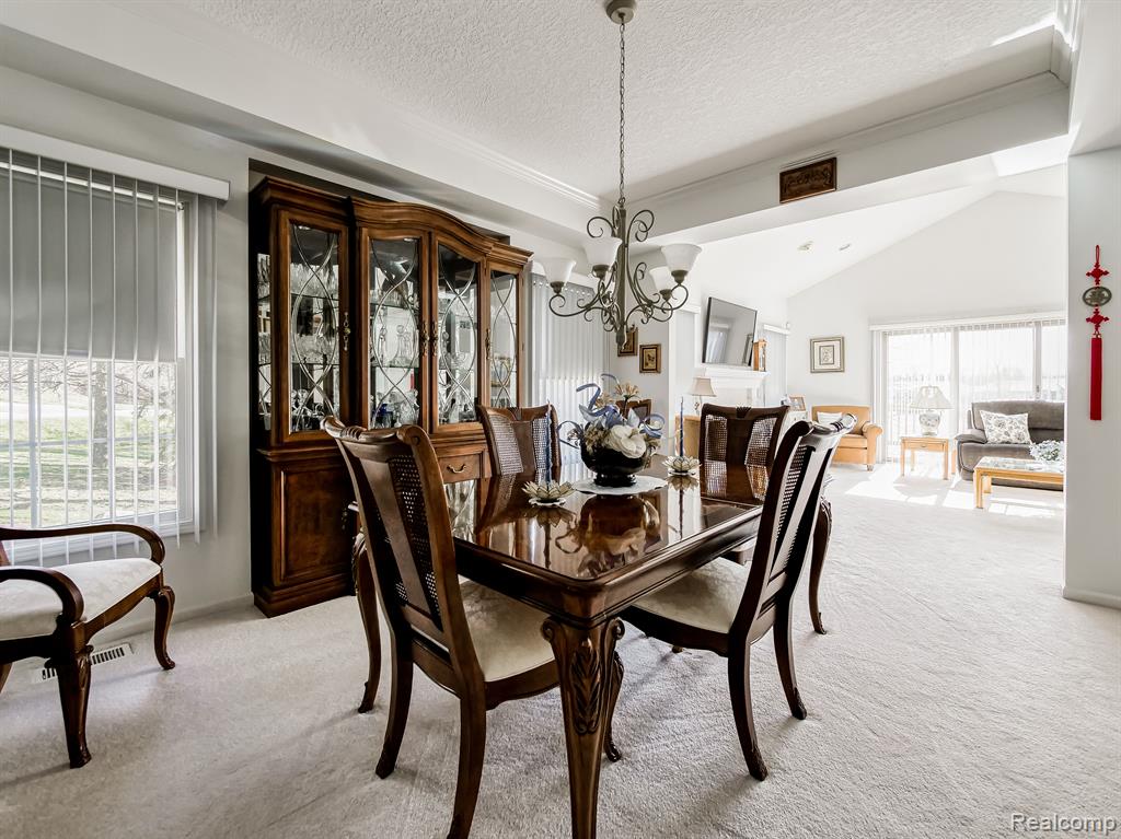 8011 WOODSTONE Drive, Grand Blanc, MI 48439 — Photo 6
