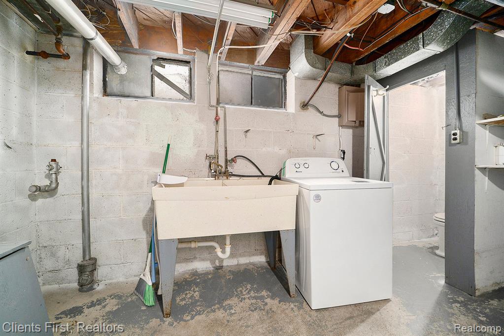 4600 FIRESTONE Street, 8, Dearborn, MI 48126 — Photo 13