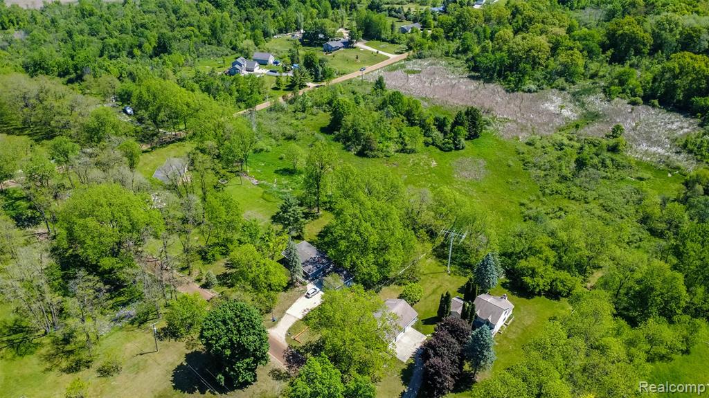 2875 Auten Road, Ortonville, MI 48462 — Photo 48