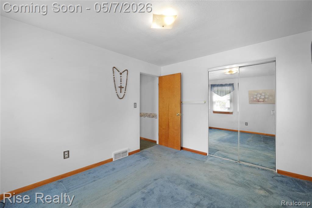 526 Dodson Court, Bay City, MI 48708 — Photo 13