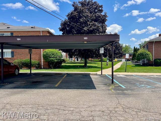 2400 Parmenter Boulevard, 207, Royal Oak, MI 48073 — Photo 26