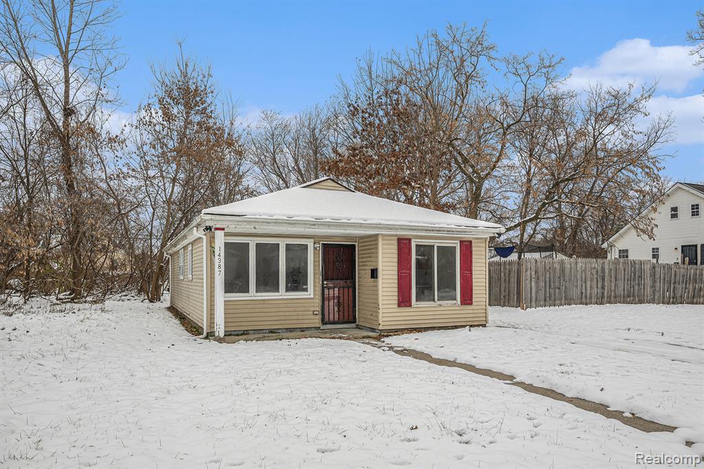 14387 Auburn Street, Detroit, MI 48223 — Photo 2