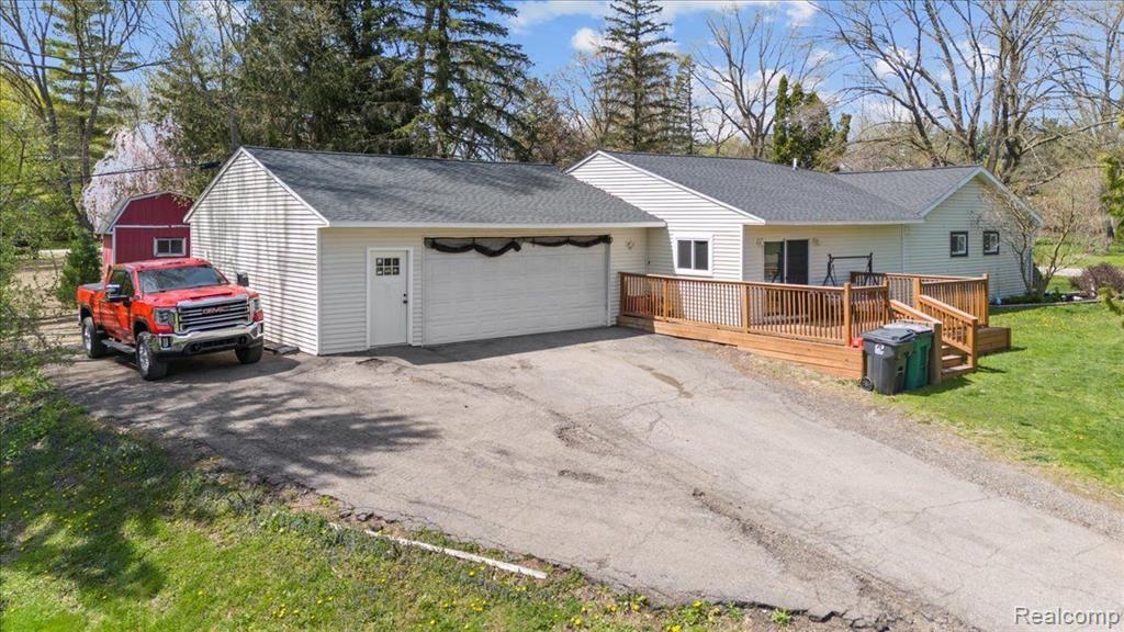 7003 TAPPON Drive, Clarkston, MI — Photo 33