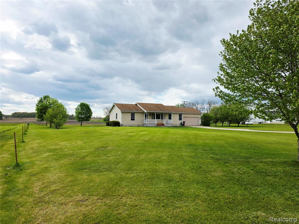 10423 Fowlerville Road, Fowlerville, MI 48836 — Photo 2
