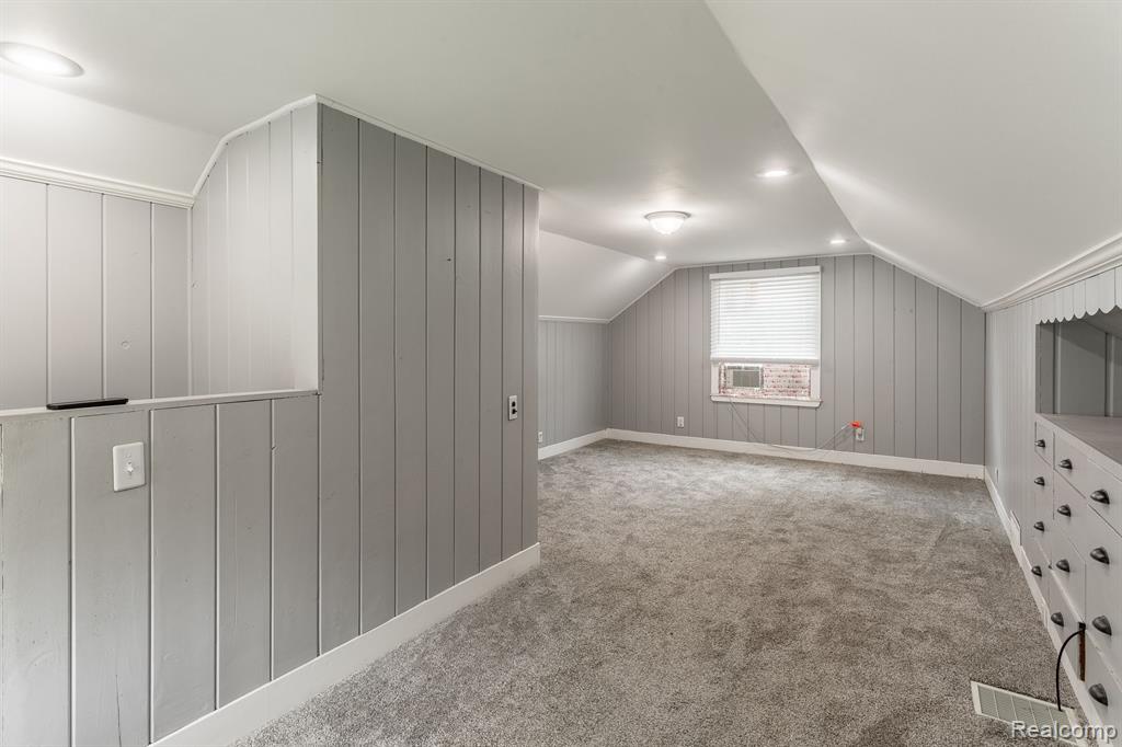 4346 BIDDLE Street, Wayne, MI 48184 — Photo 17
