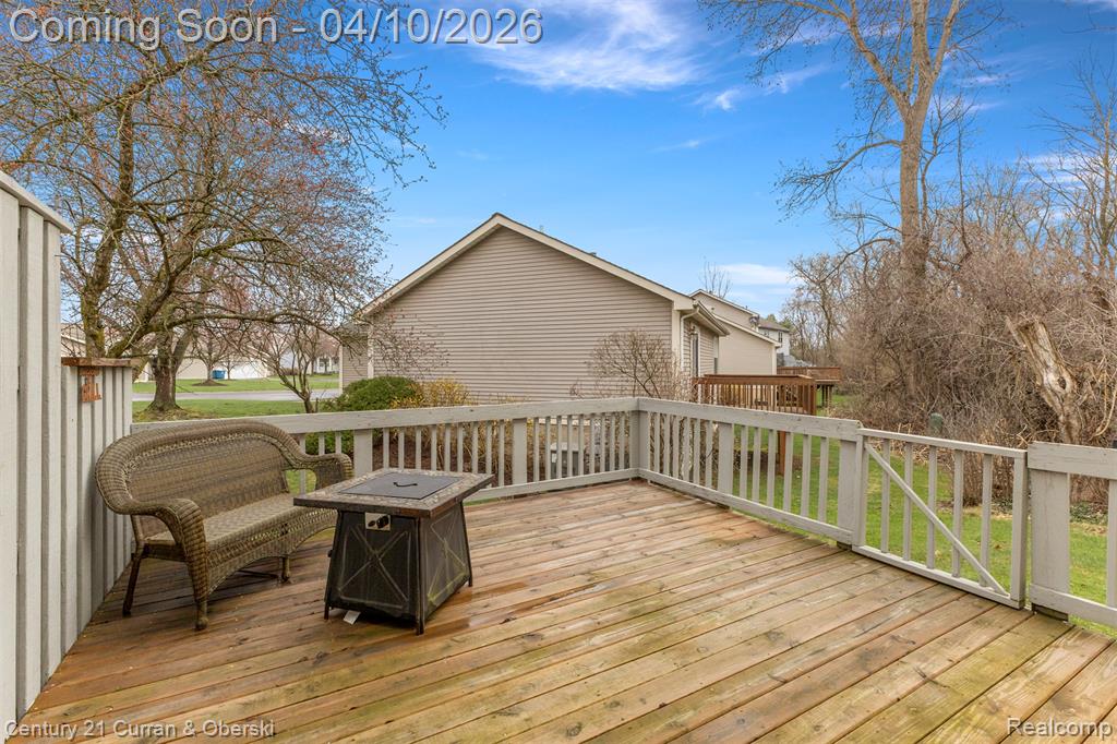 8045 Colonial Lane, Ypsilanti, MI 48198 — Photo 34