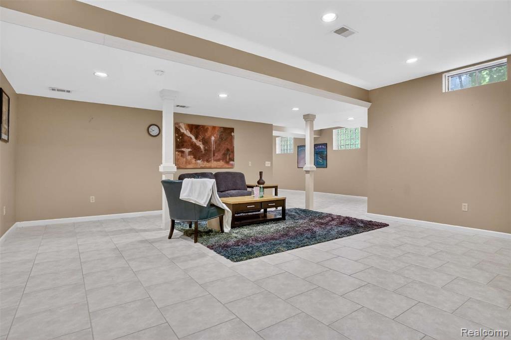 9194 Orion Drive, Brighton, MI 48114 — Photo 32