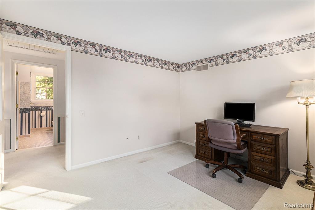 4597 Broughton Drive, Bloomfield Hills, MI 48301 — Photo 29