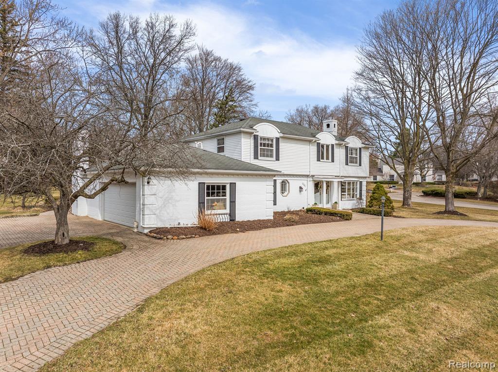 4366 Ardmore Drive, Bloomfield Hills, MI 48302 — Photo 55