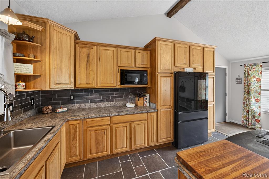 12760 Roepke Road, Gregory, MI 48137 — Photo 10