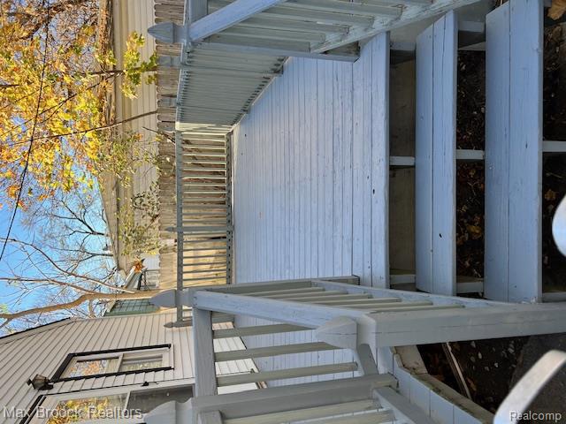 727 E Madge Avenue, Hazel Park, MI 48030 — Photo 22
