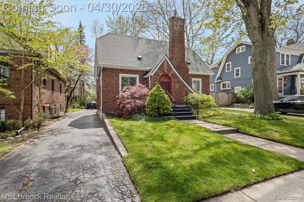 429 W Drayton Street, Ferndale, MI 48220 — Photo 2