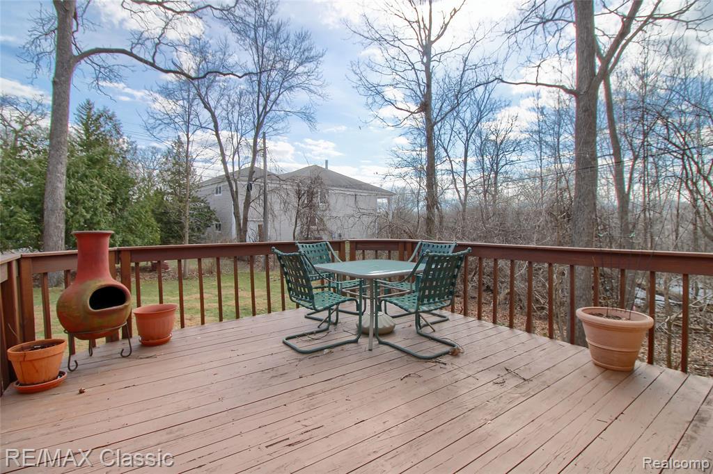 5155 Daron Lane, West Bloomfield, MI 48324 — Photo 27