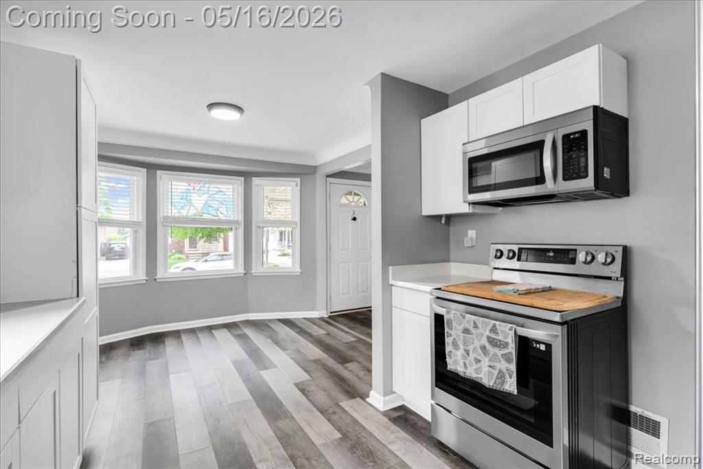 1174 Columbia Road, Berkley, MI 48072 — Photo 8