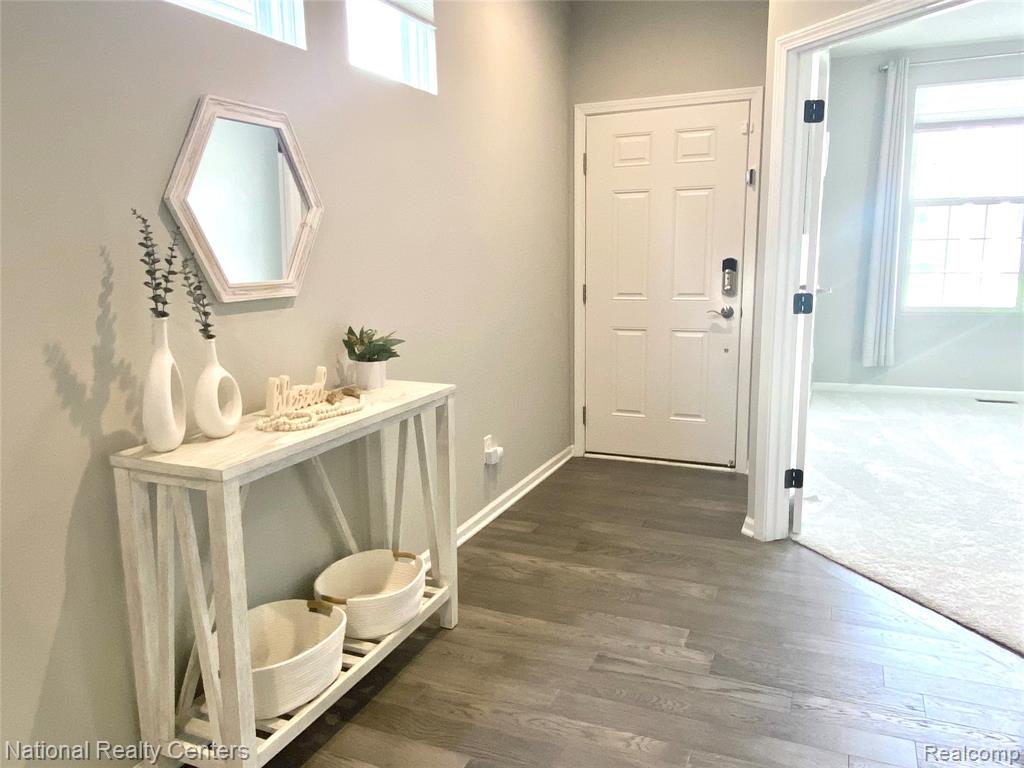 2835 Dillon Drive, Ann Arbor, MI 48105 — Photo 2