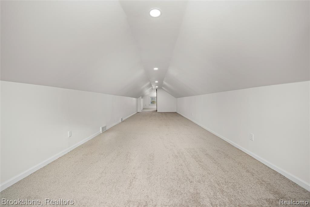 4888 Maxwell Street, Detroit, MI 48214 — Photo 30