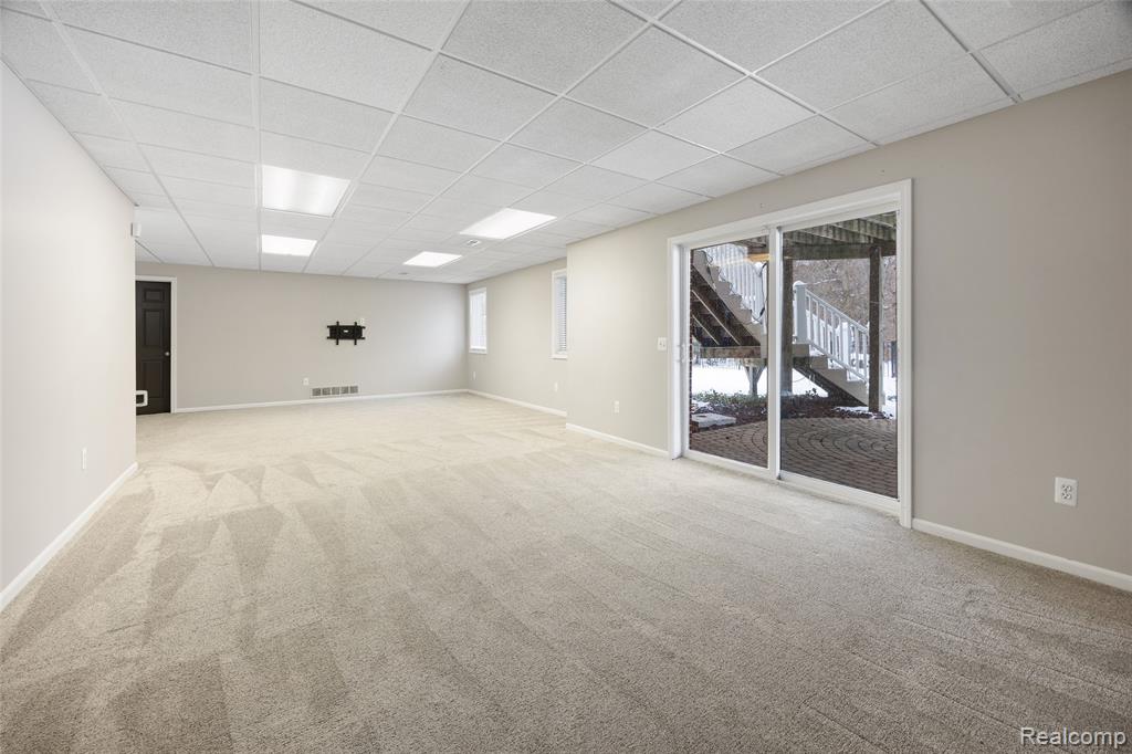 57351 Blossom Valley Trail, New Hudson, MI 48165 — Photo 29