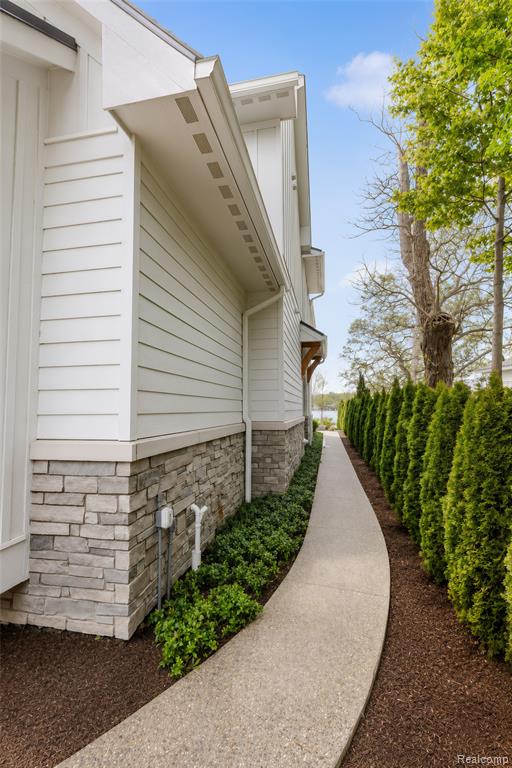 12530 Woodhull Landing, Fenton, MI 48430 — Photo 80