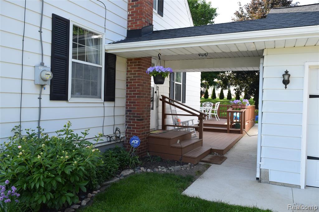 7448 Miller Road, Swartz Creek, MI 48473 — Photo 3