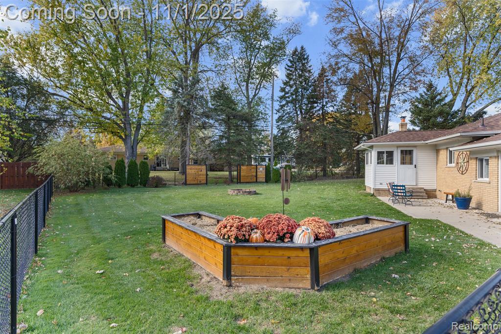 53495 Hillside Drive, Shelby Twp, MI 48316 — Photo 24