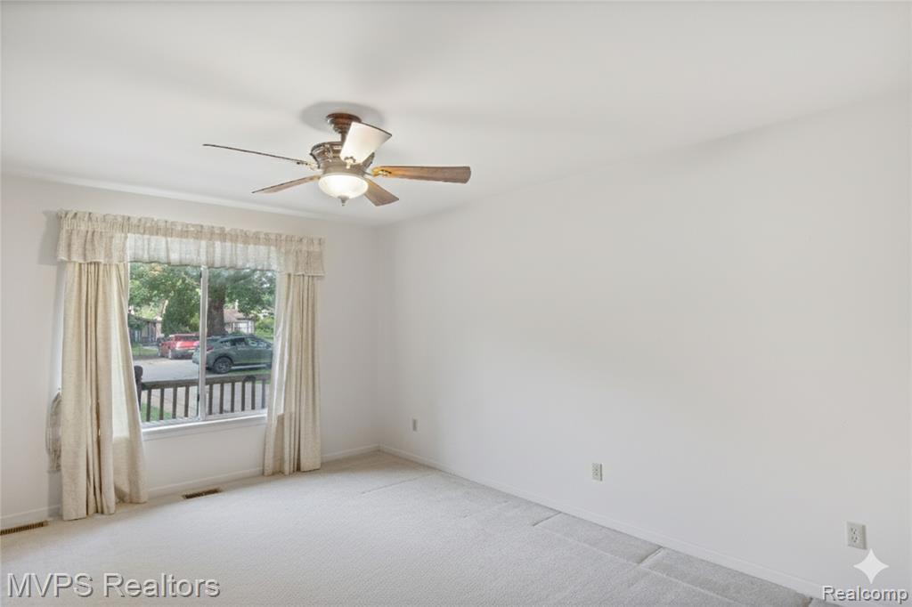 4636 Jerome Road, Clarkston, MI — Photo 16