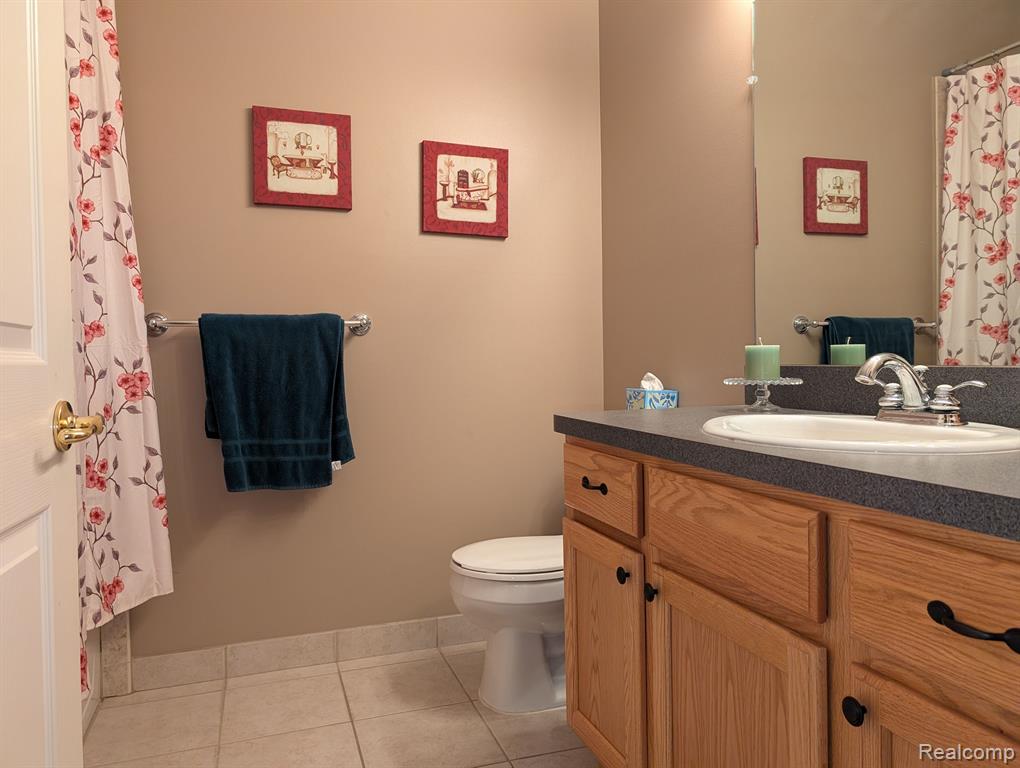 4539 CRESENT Drive, 52, Trenton, MI 48183 — Photo 7