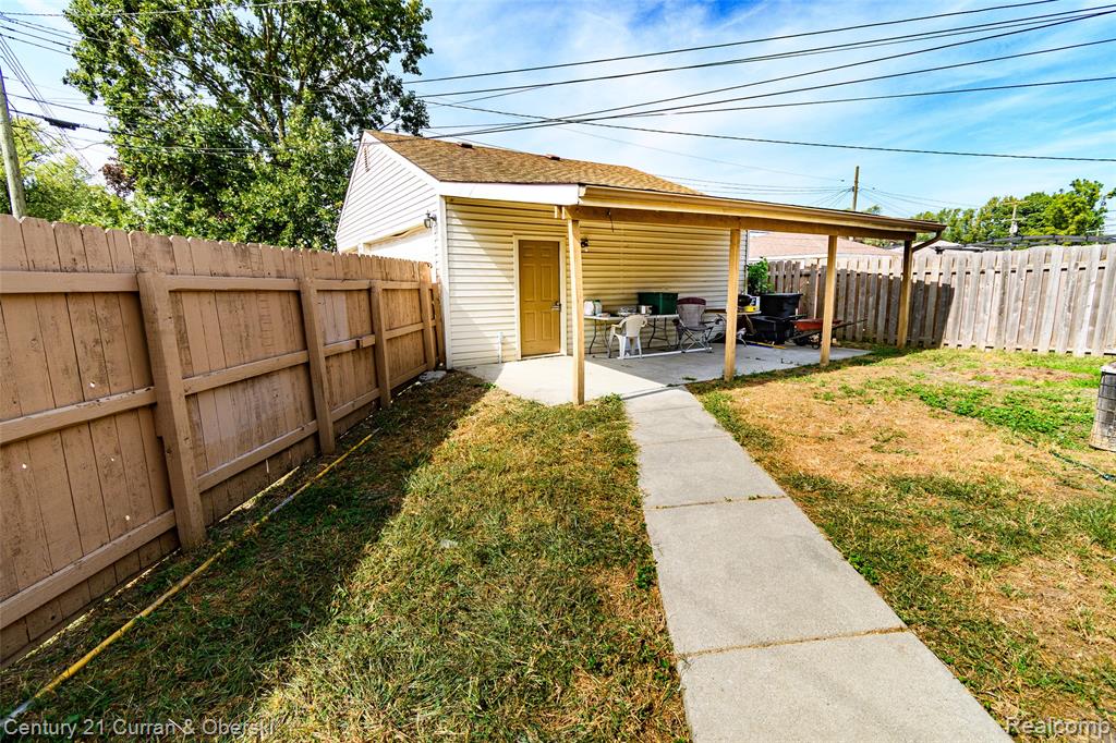 4028 Clippert Street, Dearborn Heights, MI 48125 — Photo 30