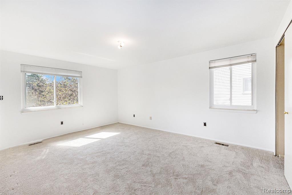 46749 CAMELIA Drive, Canton, MI 48187 — Photo 11