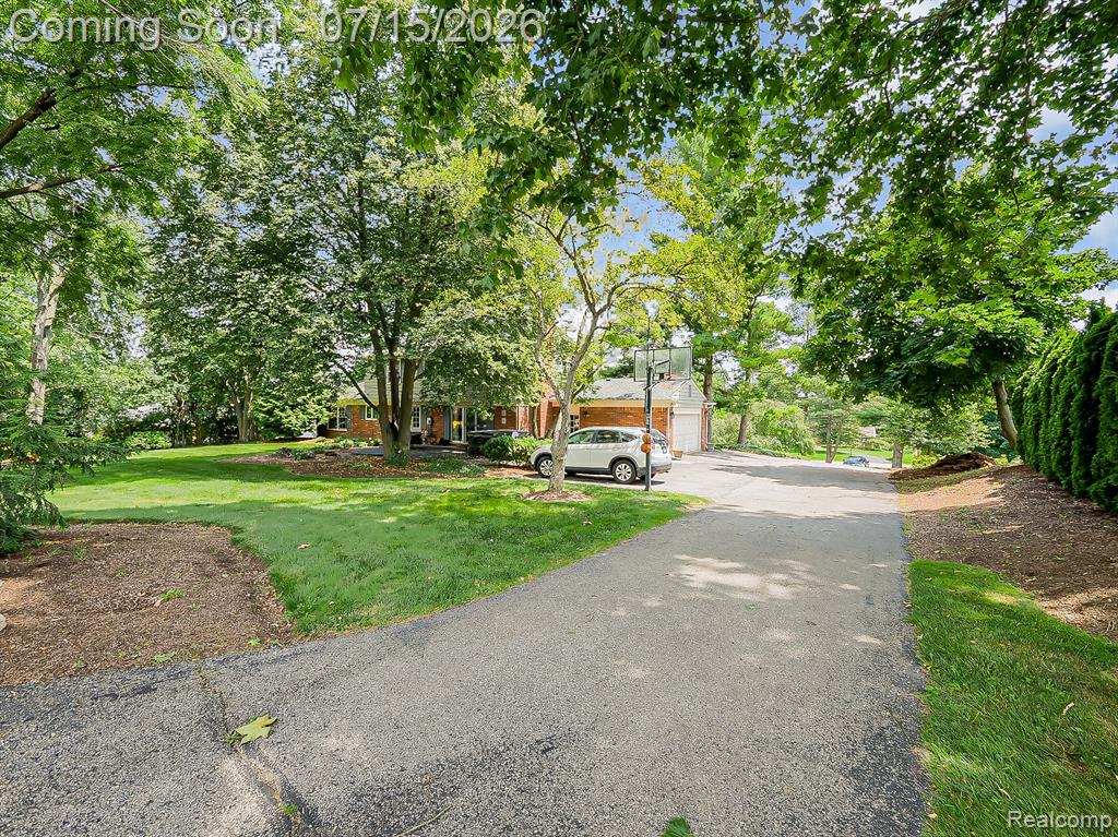 6730 Meadowlake Road, Bloomfield Hills, MI 48301 — Photo 50