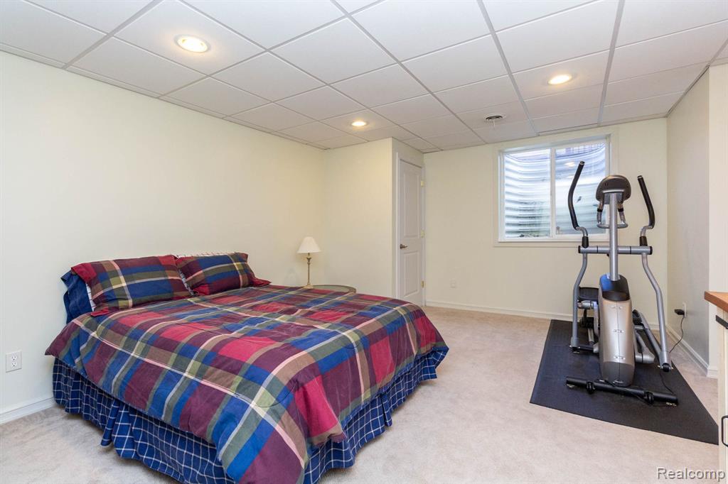 4370 Bennett Park Circle, Troy, MI 48085 — Photo 28