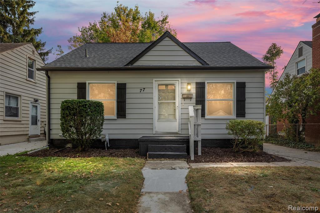 77 W Brickley Avenue, Hazel Park, MI 48030 — front exterior