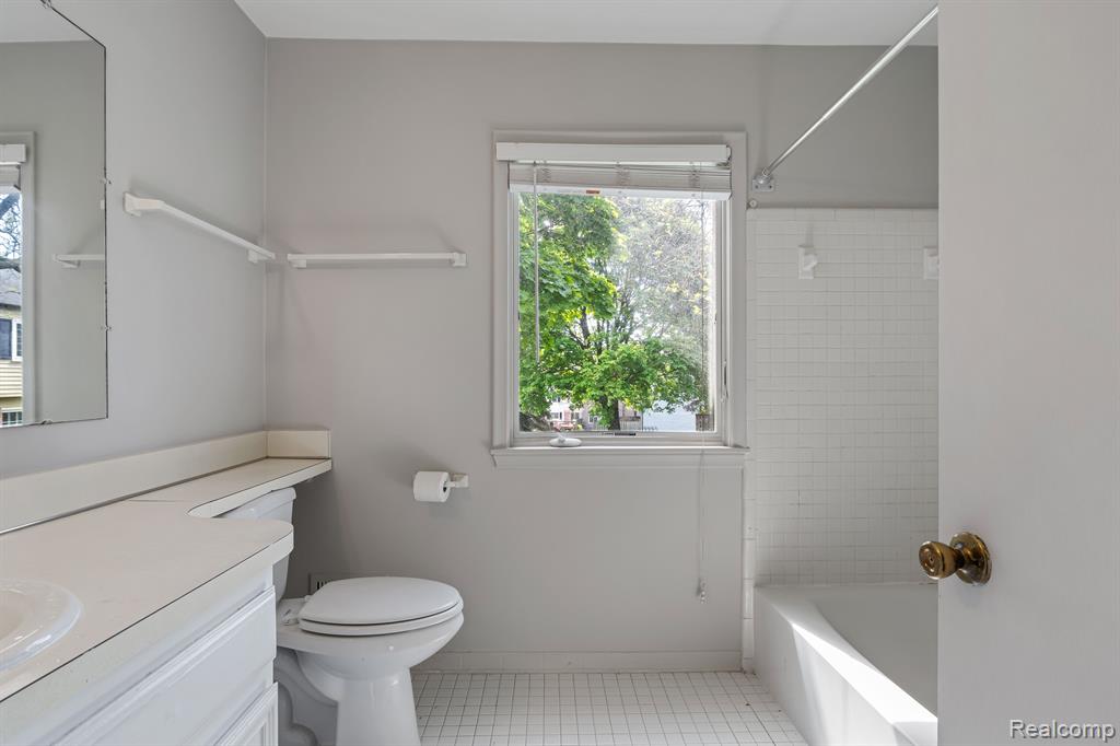 3607 BURBANK Drive, 151, Ann Arbor, MI 48105 — Photo 19