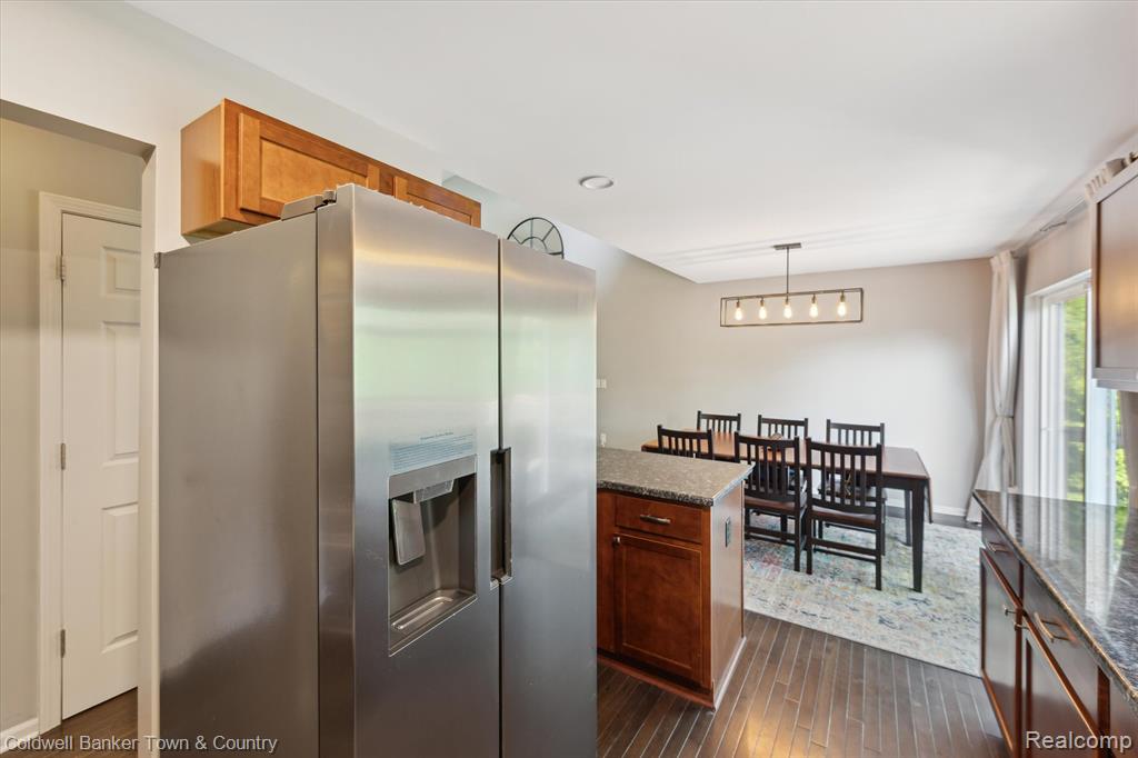 4577 Oaklawn Drive, Pinckney, MI 48169 — Photo 14