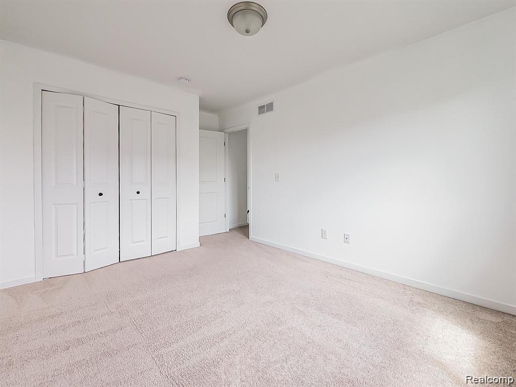 55941 WORLINGTON Lane, South Lyon, MI 48178 — Photo 16