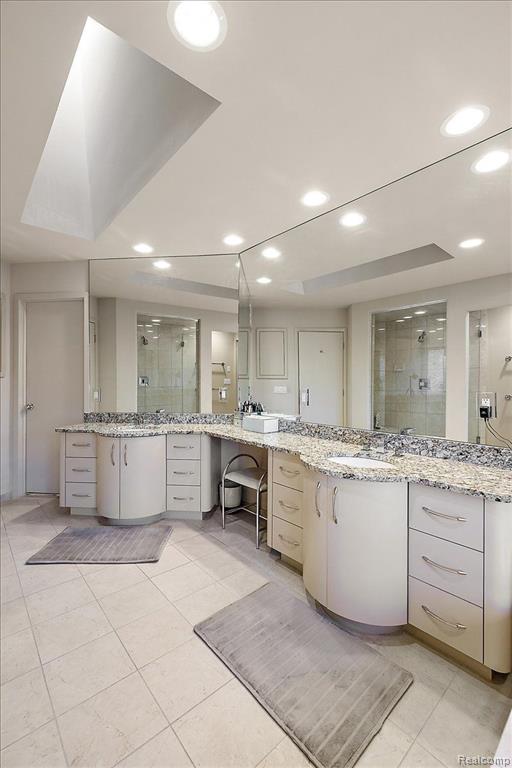 7179 Leyland Court, Bloomfield Hills, MI 48301 — Photo 21