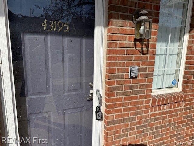 43195 WOODBRIDGE Drive, Clinton Twp, MI 48038 — Photo 31