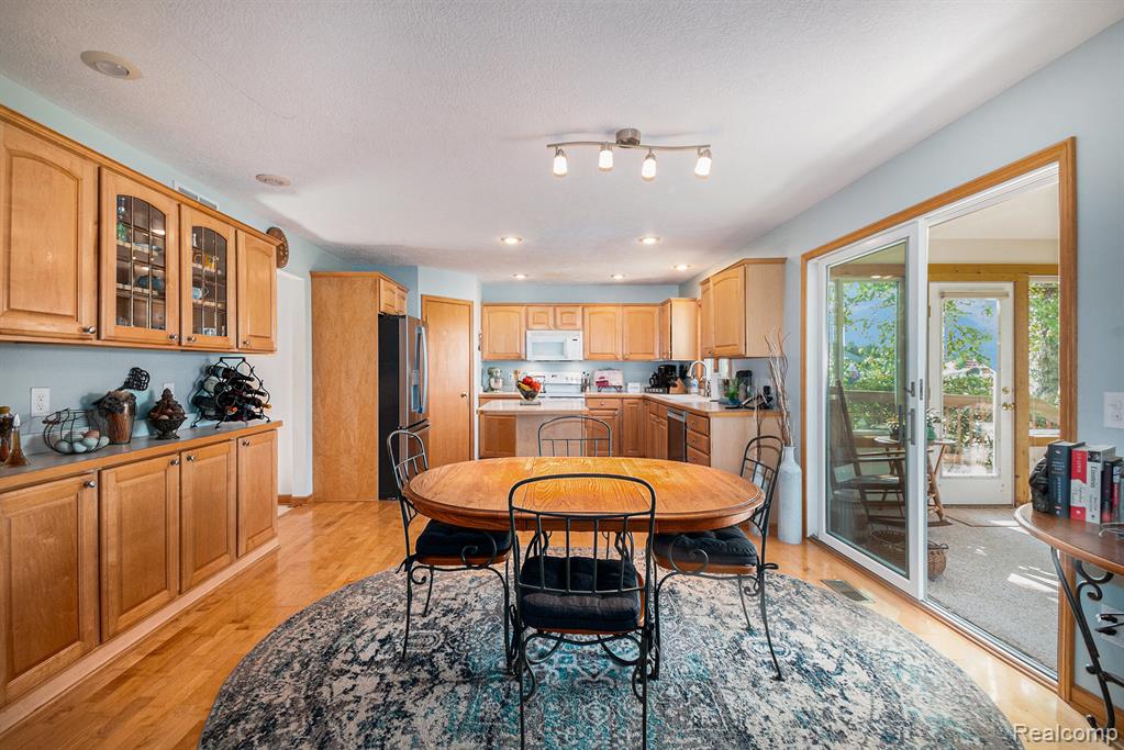 8584 E Parker Road, Laingsburg, MI 48848 — Photo 20
