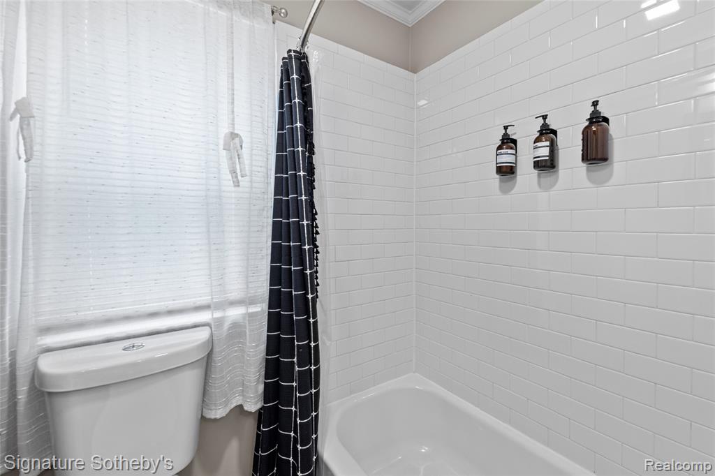 674 E Webster Street, Ferndale, MI 48220 — Photo 13