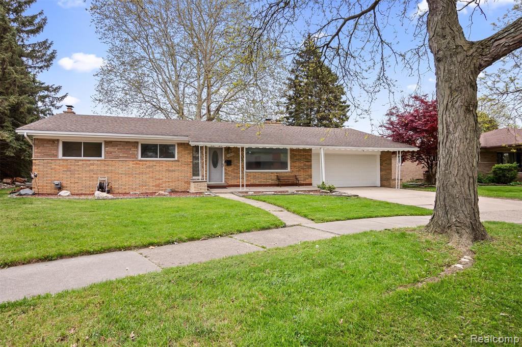 11215 Chippewa Drive, Warren, MI 48093 — Photo 32