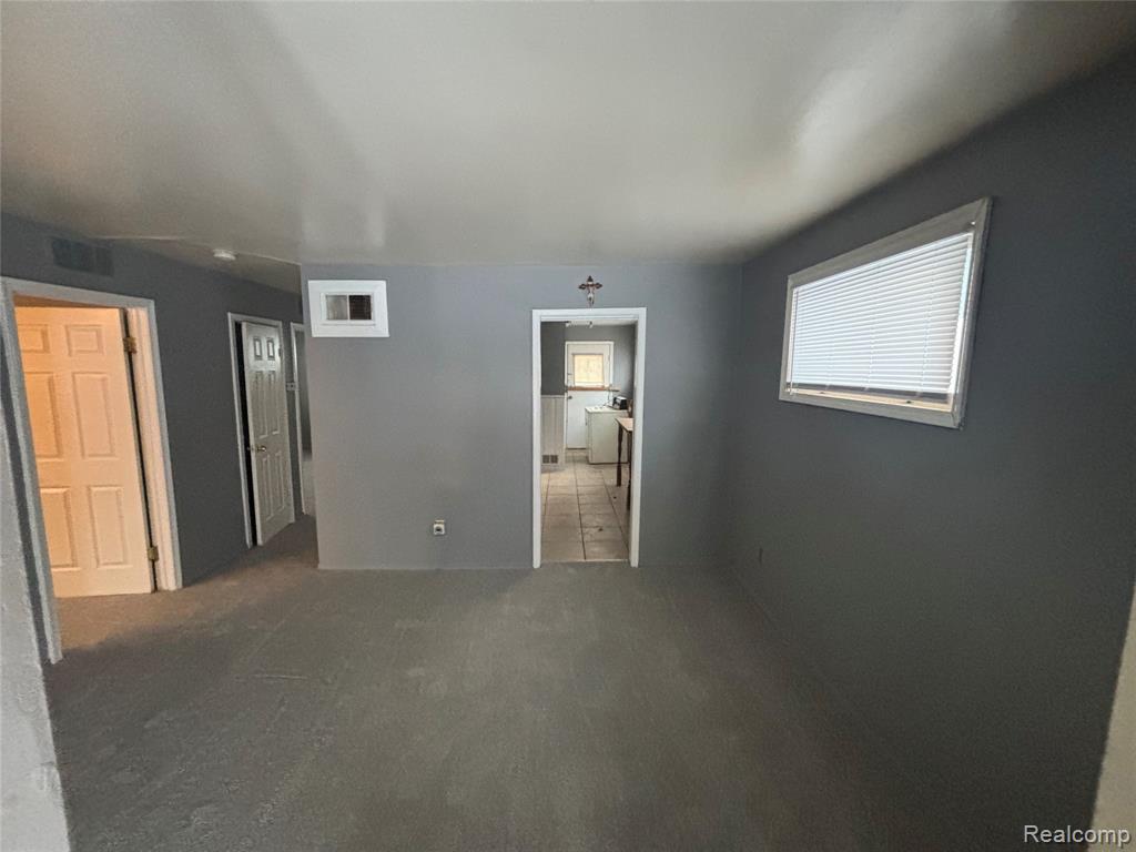8577 Mark Twain Street, Detroit, MI 48228 — Photo 4