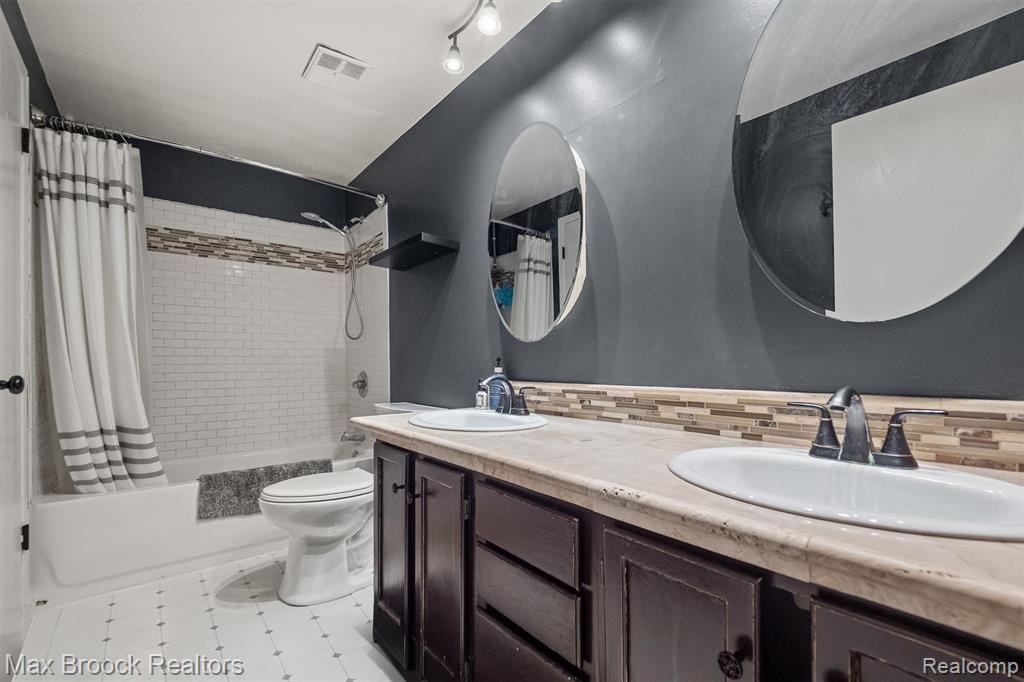 5173 Old Cove Road, Clarkston, MI — Photo 28