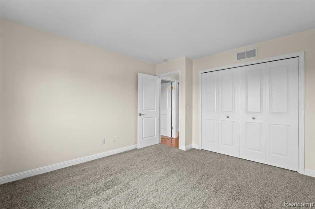 738 S Milford Road, Milford, MI 48381 — Photo 24